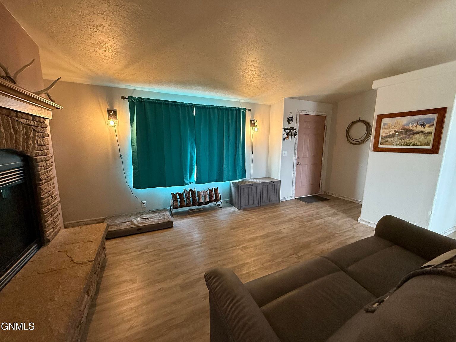 808 17th Ave SW Watford City, ND 58854 - Thumbnail 4