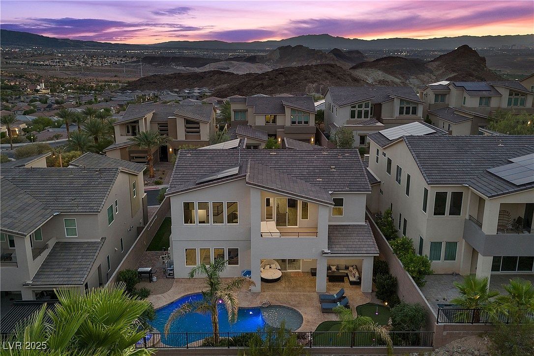 28 Vista Outlook St Henderson, NV 89011 - Thumbnail 4