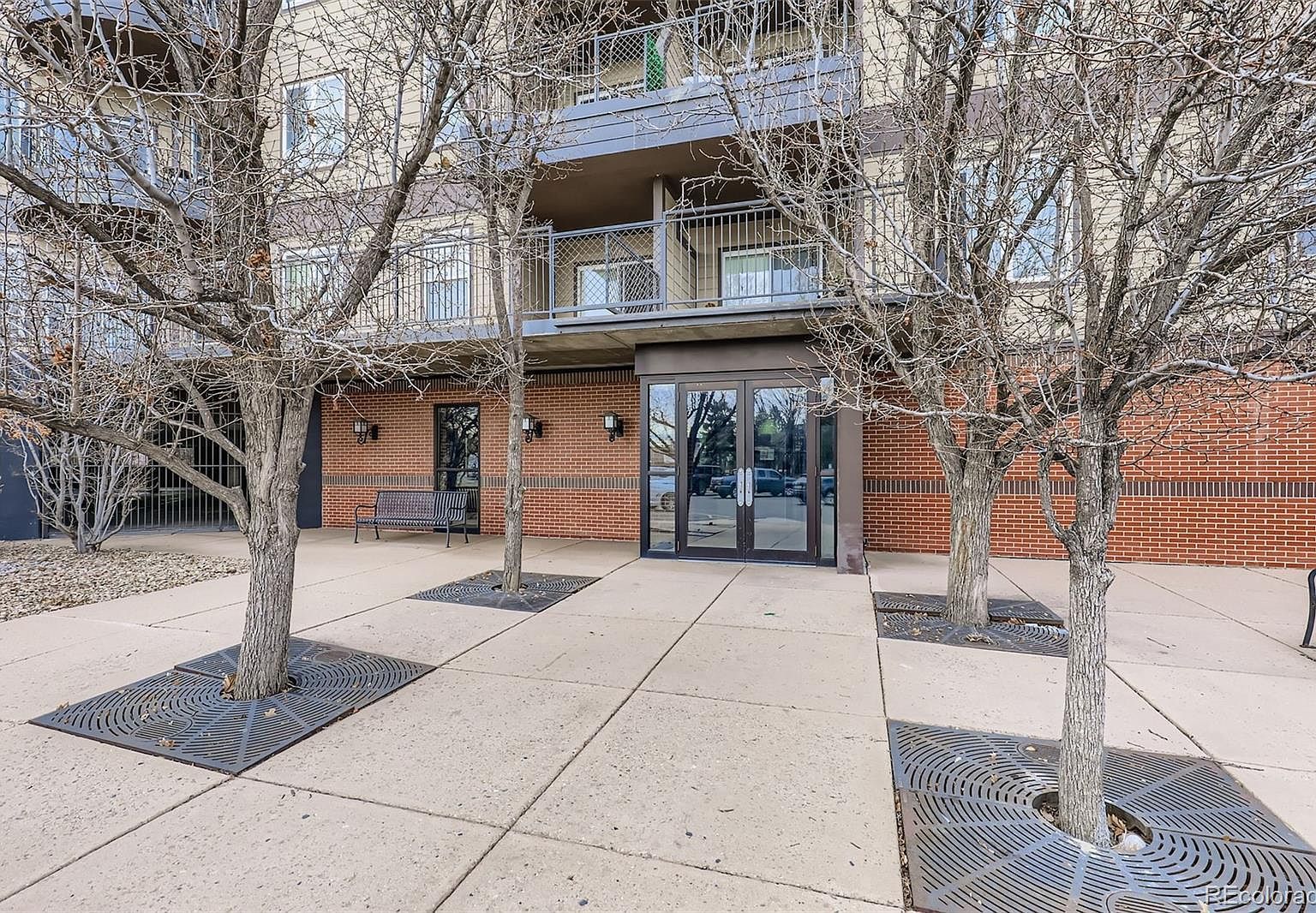 15475 Andrews Dr Unit 304 Denver, CO 80239 - Thumbnail 4