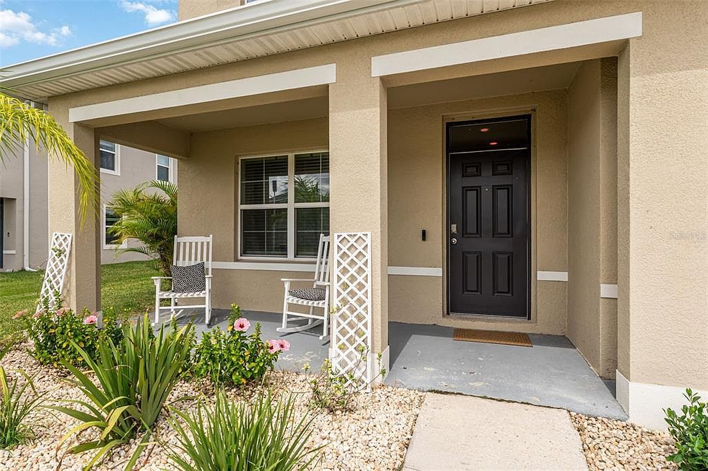 30935 Penny Surf Loop Wesley Chapel, FL 33545 - Thumbnail 4