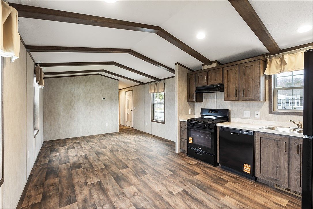 1-7555 Airport Rd Hornell, NY 14843 - Thumbnail 4