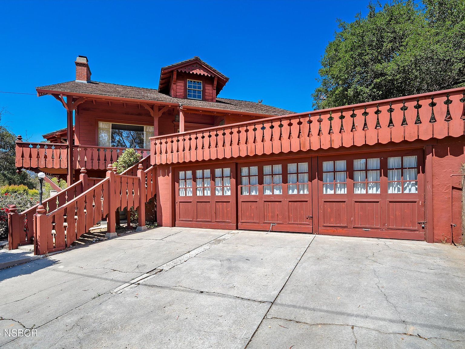 1060 Tremonto Rd Santa Barbara, CA 93103 - Thumbnail 4