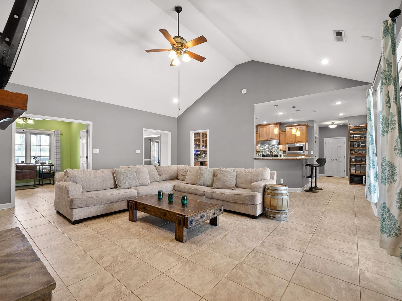 6091 Harmony Grove Rd Hopkinsville, KY 42240 - Thumbnail 4