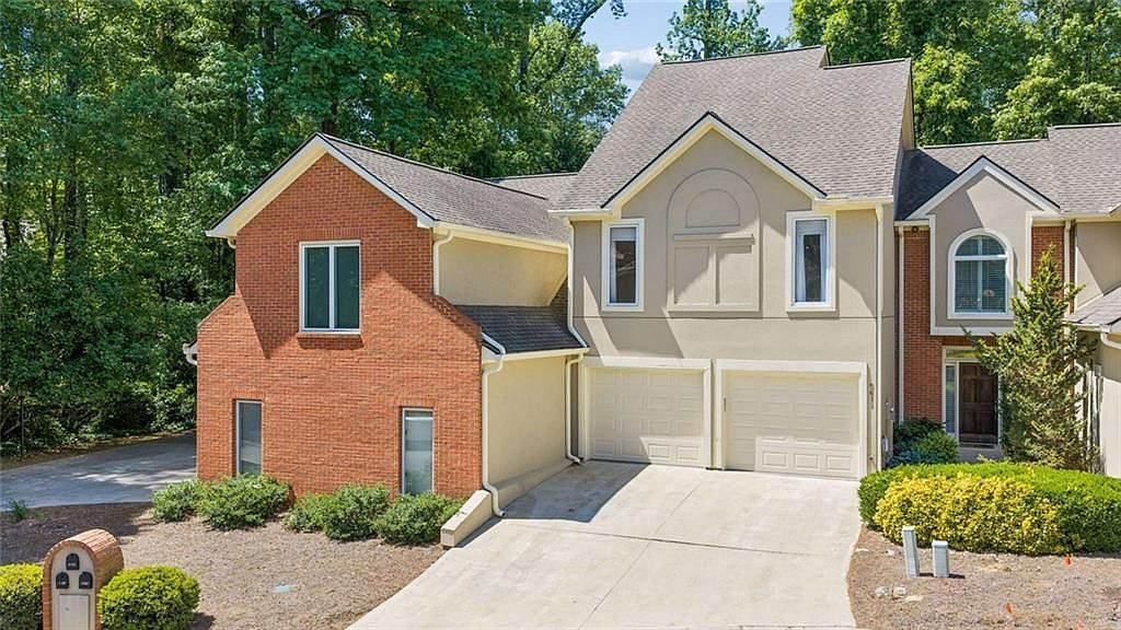 5611 Brooke Ridge Dr Atlanta, GA 30338 - Thumbnail 4