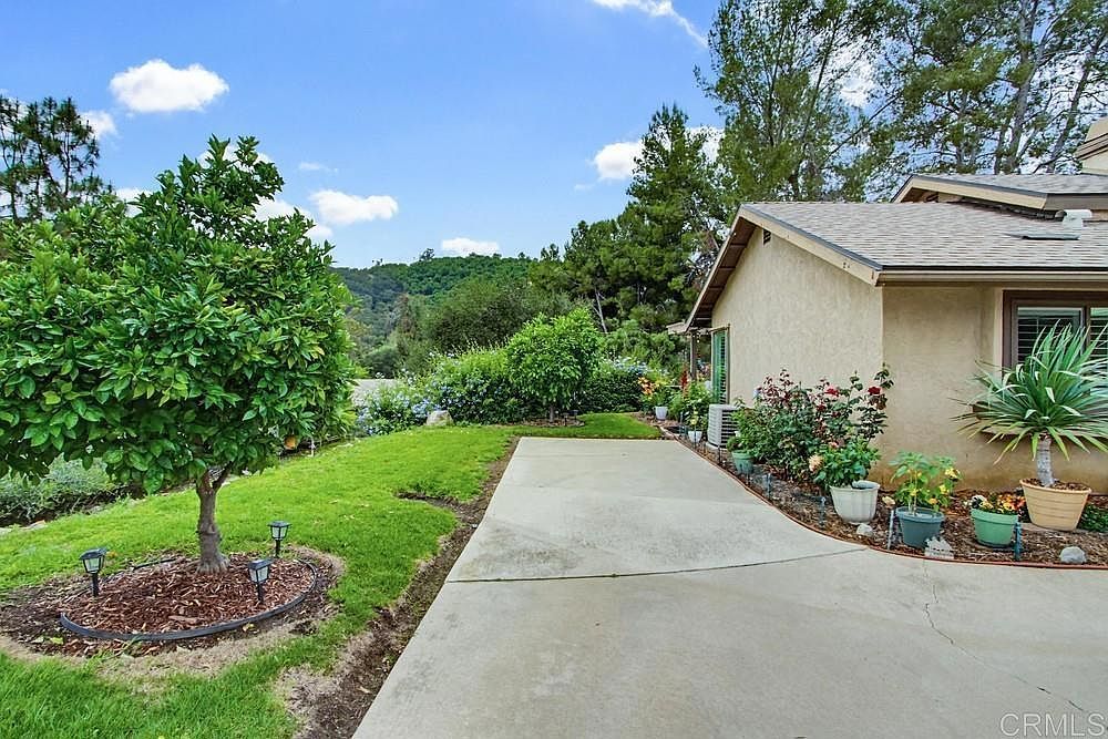 1637 Pala Lake Dr Fallbrook, CA 92028 - Thumbnail 4