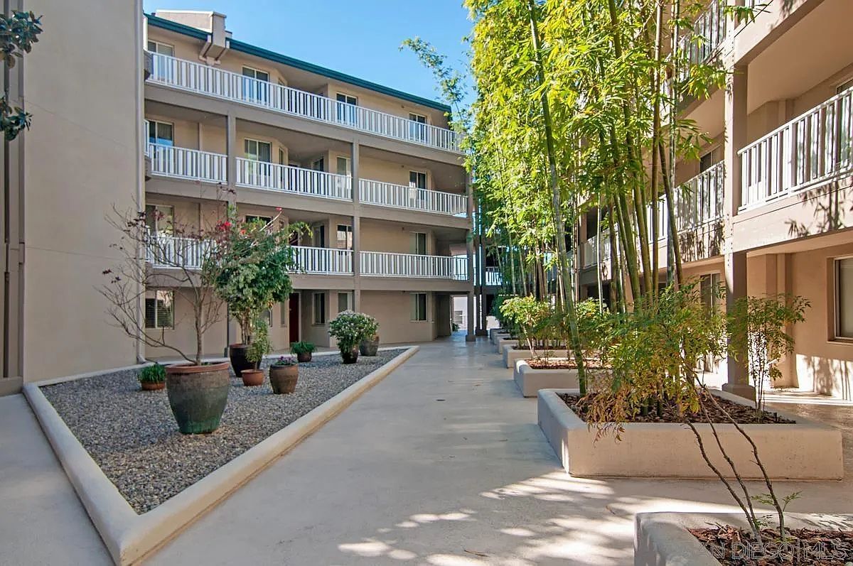 4701 Date Ave UNIT 219 La Mesa, CA 91942 - Thumbnail 4