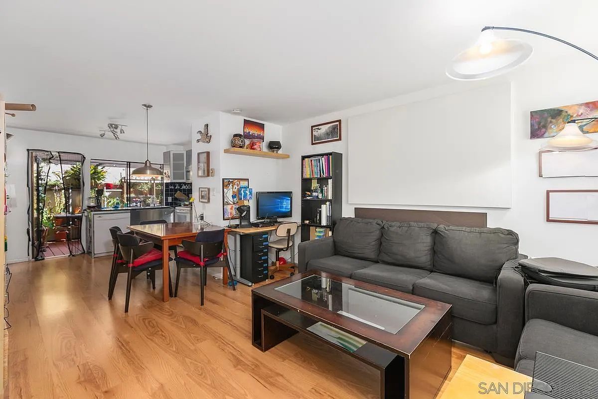 3205 Via Alicante UNIT 11 La Jolla, CA 92037 - Thumbnail 4