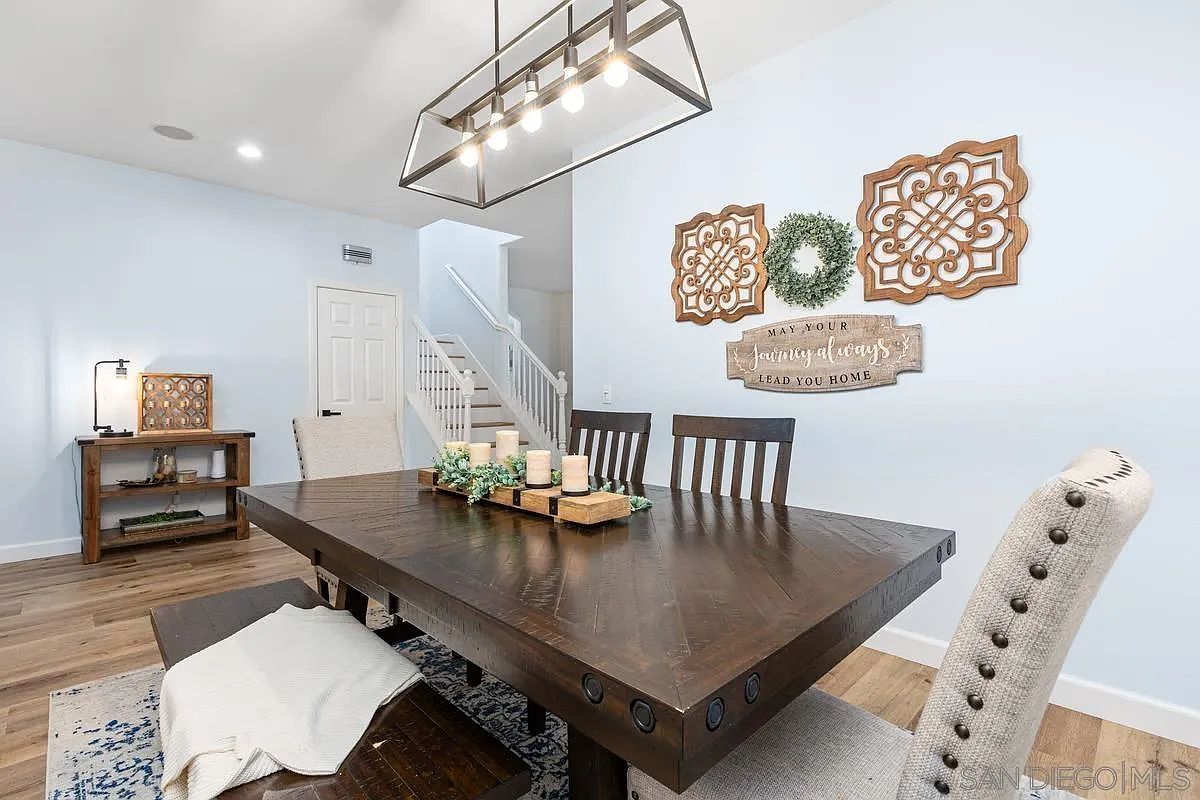 3476 Pleasant Vale Dr Carlsbad, CA 92010 - Thumbnail 4