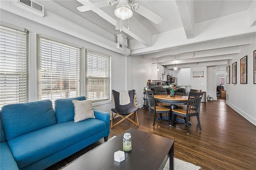 3001 Gillham Rd APT 206 Kansas City, MO 64108 - Thumbnail 4