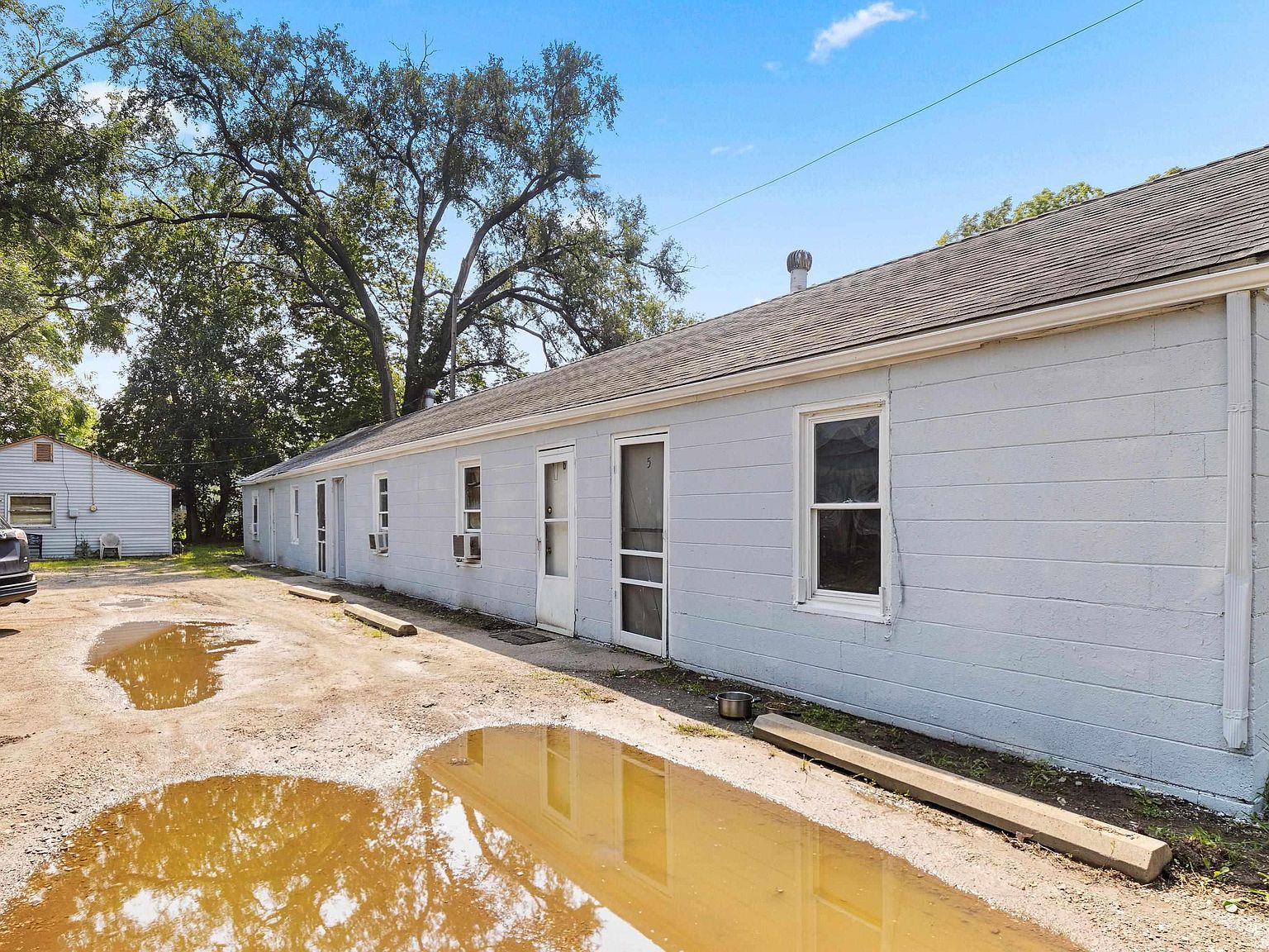 523 Sanford St East Peoria, IL 61611 - Thumbnail 4