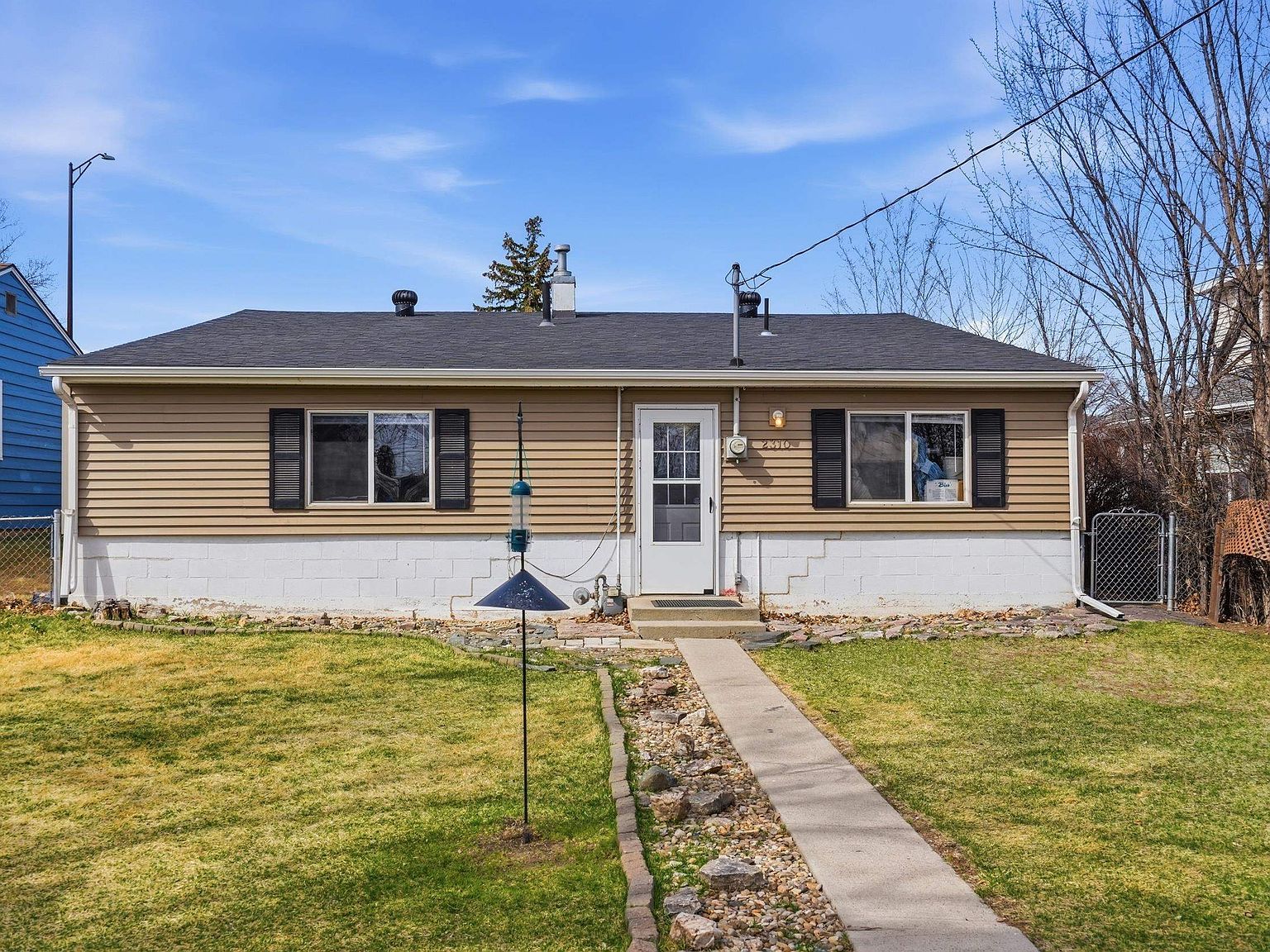 2310 5th St Rapid City, SD 57701 - Thumbnail 4