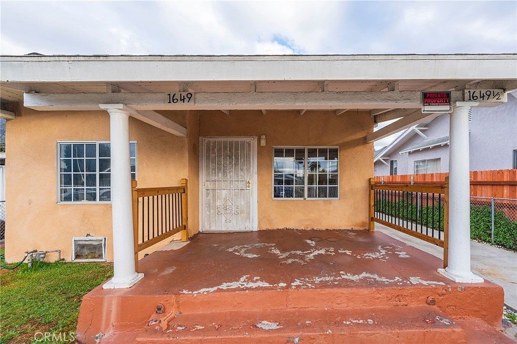 1649 W 56th St Los Angeles, CA 90062 - Thumbnail 4