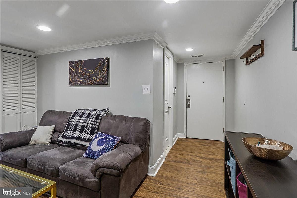 1437 Spring Rd NW APT B1 Washington, DC 20010 - Thumbnail 4