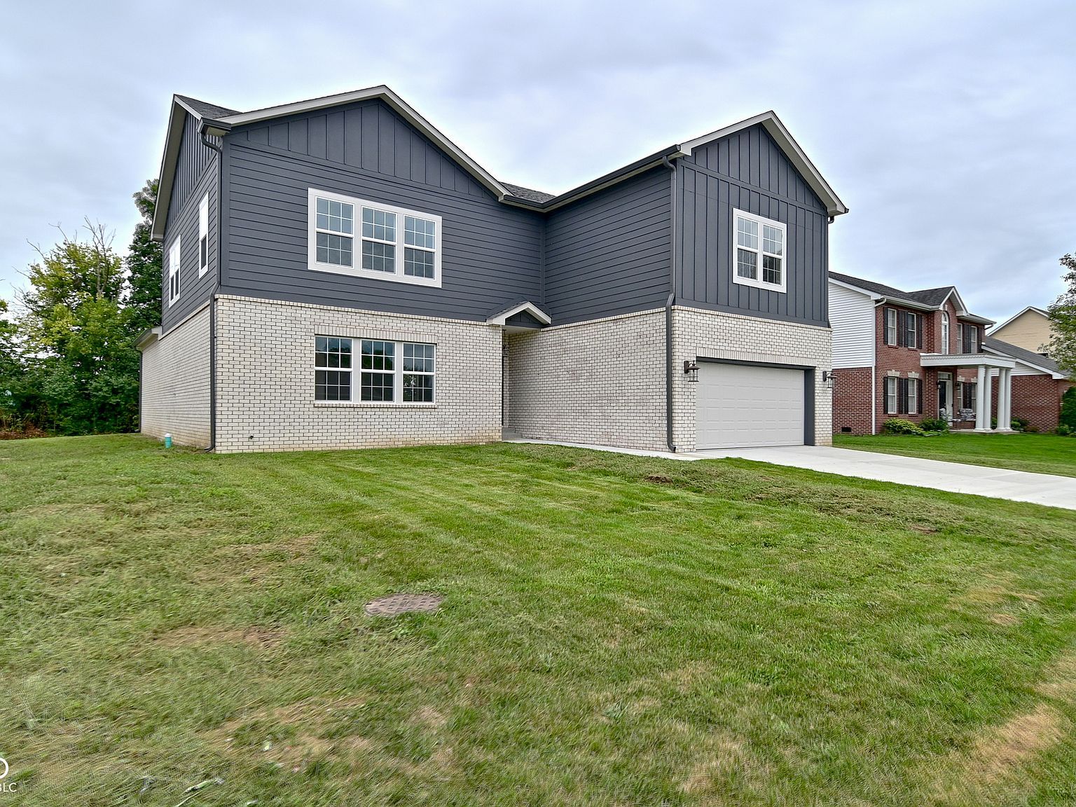 525 Schmitt Rd Indianapolis, IN 46239 - Thumbnail 4