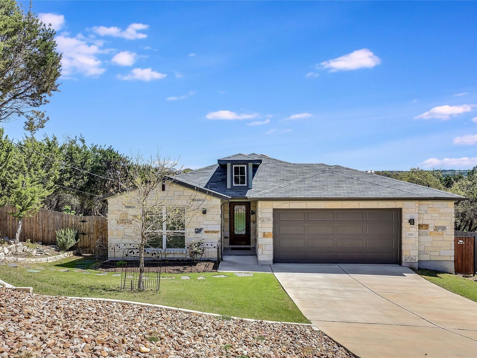 20615 Falcon Lago Vista, TX 78645 - Thumbnail 4