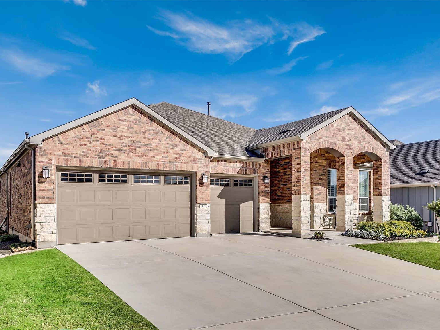 102 Pointer Ln Georgetown, TX 78633 - Thumbnail 4