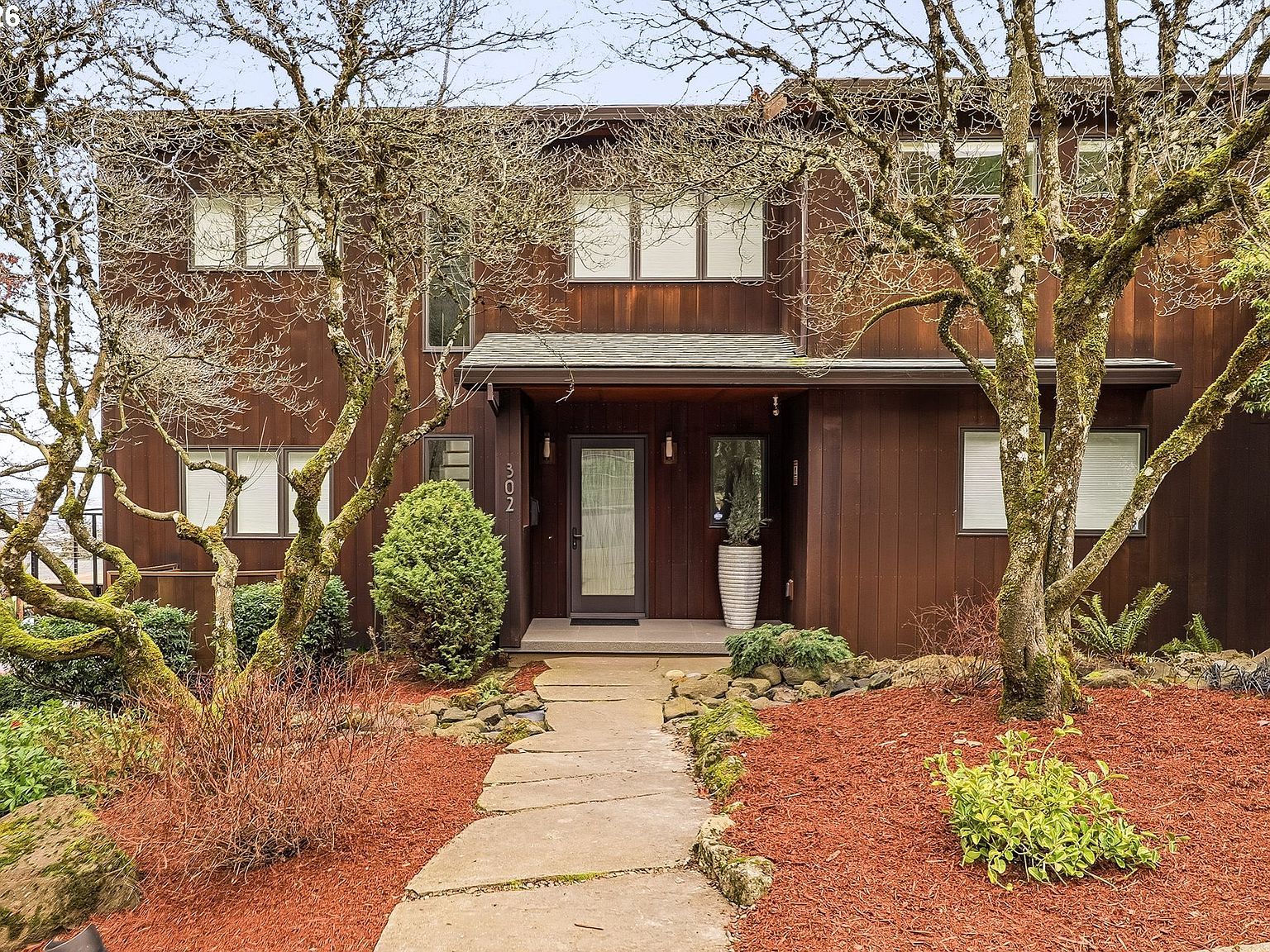 302 NW Albemarle Ter Portland, OR 97210 - Thumbnail 4