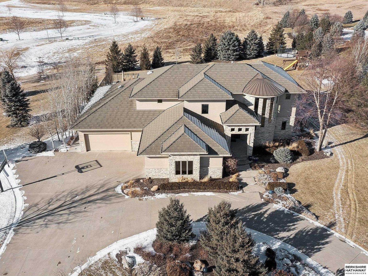 19510 Camden Ave Elkhorn, NE 68022 - Thumbnail 4