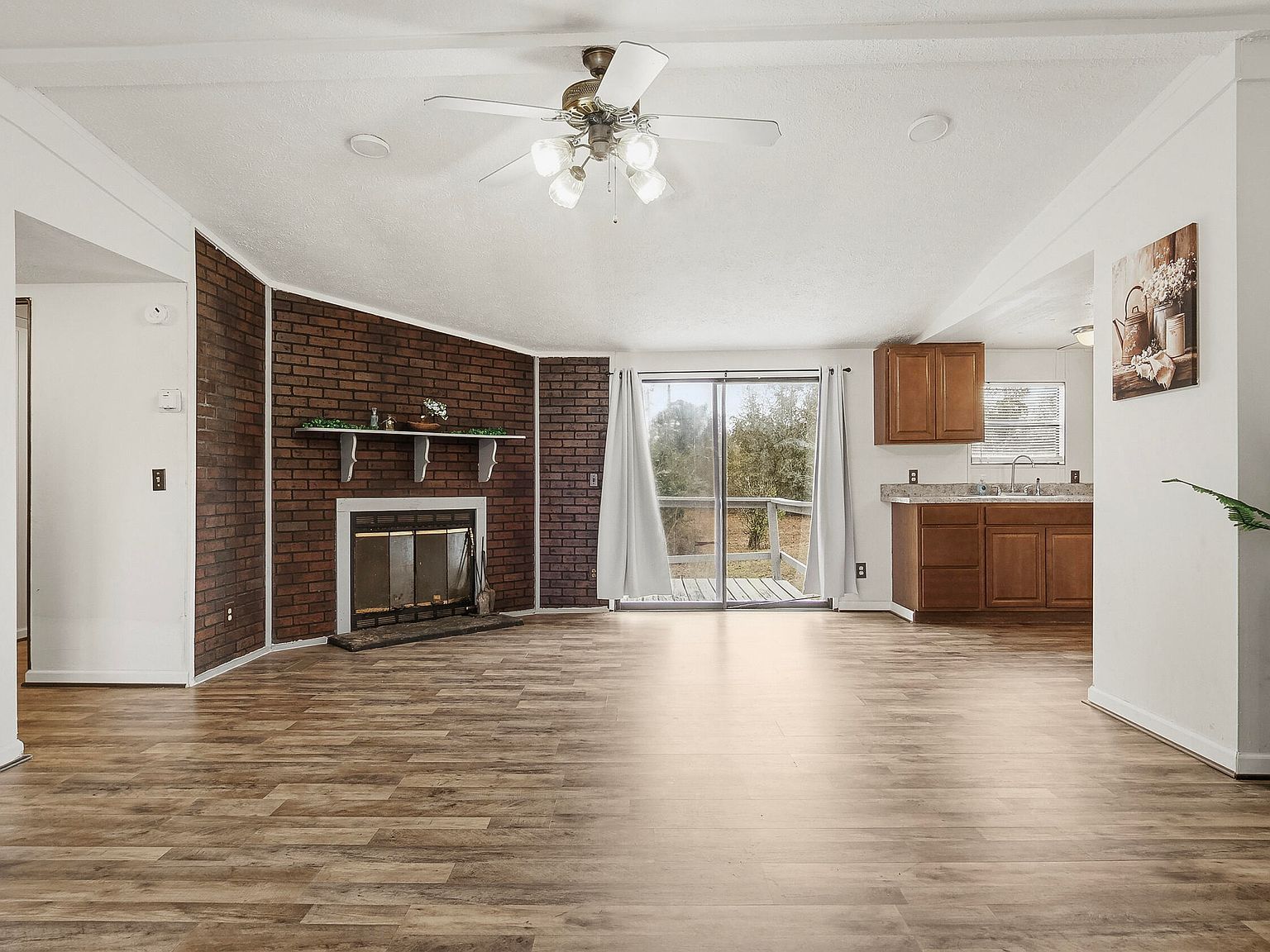 6702 Oakenshaw Dr Youngstown, FL 32466 - Thumbnail 4