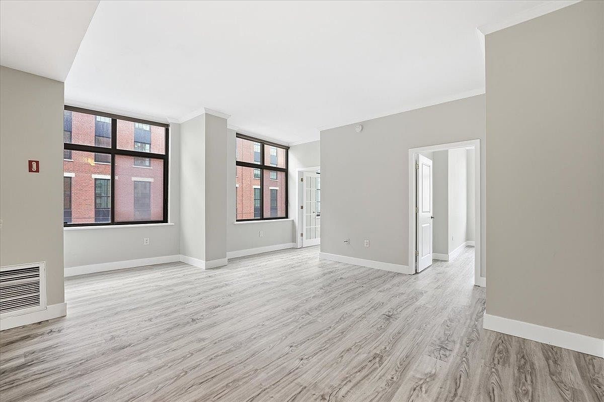 610 Newark St APT 4E Hoboken, NJ 07030 - Thumbnail 4