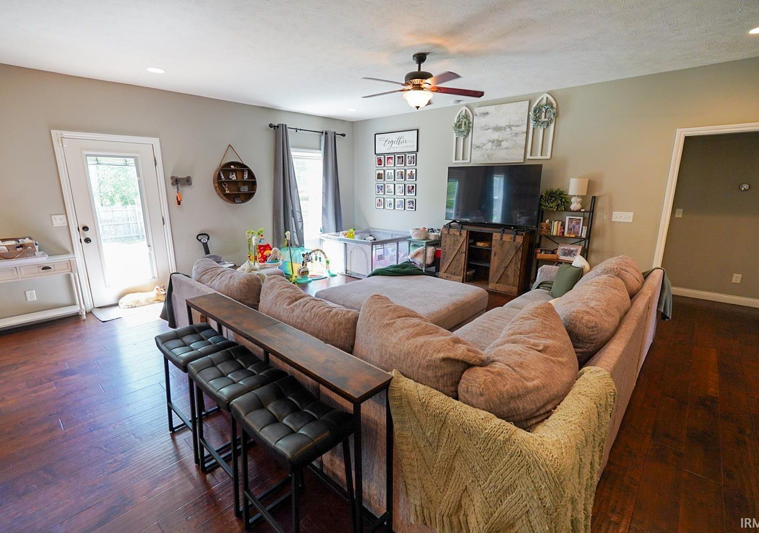 1518 Breezy Creek Dr Evansville, IN 47720 - Thumbnail 4