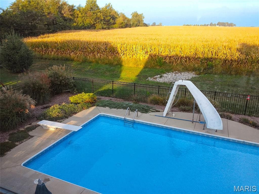 2603 Fairway Dr Belleville, IL 62220 - Thumbnail 4