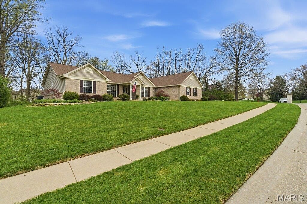 2015 Cedarwood Trl Shiloh, IL 62226 - Thumbnail 4