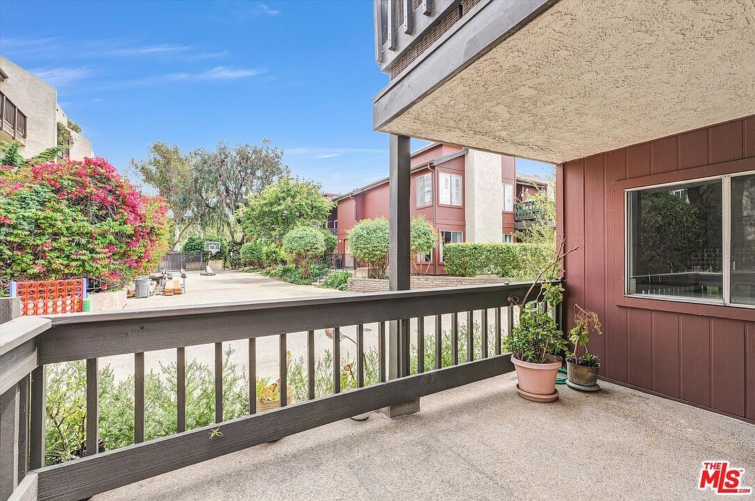 5036 Maytime Ln Culver City, CA 90230 - Thumbnail 4