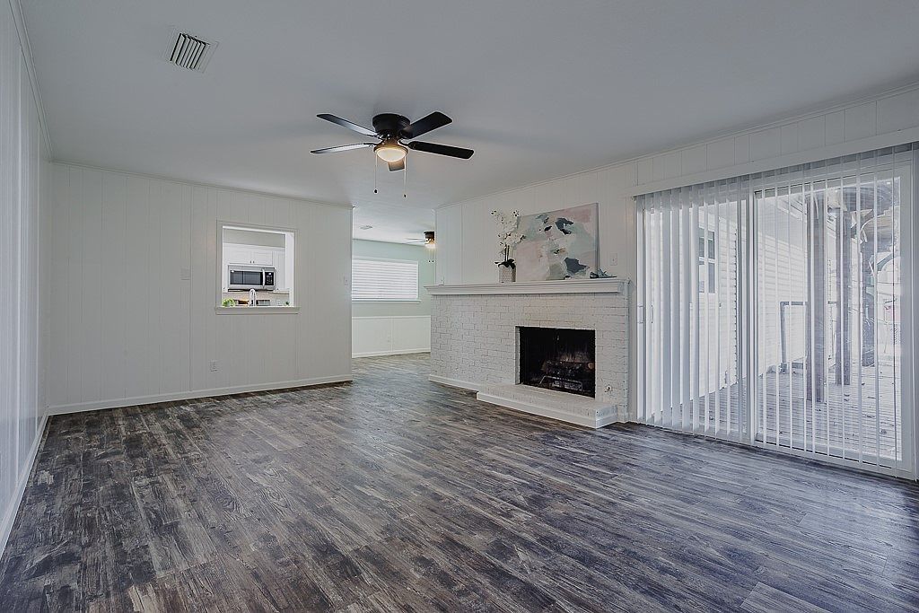 3417 Burning Tree Ln Garland, TX 75042 - Thumbnail 4