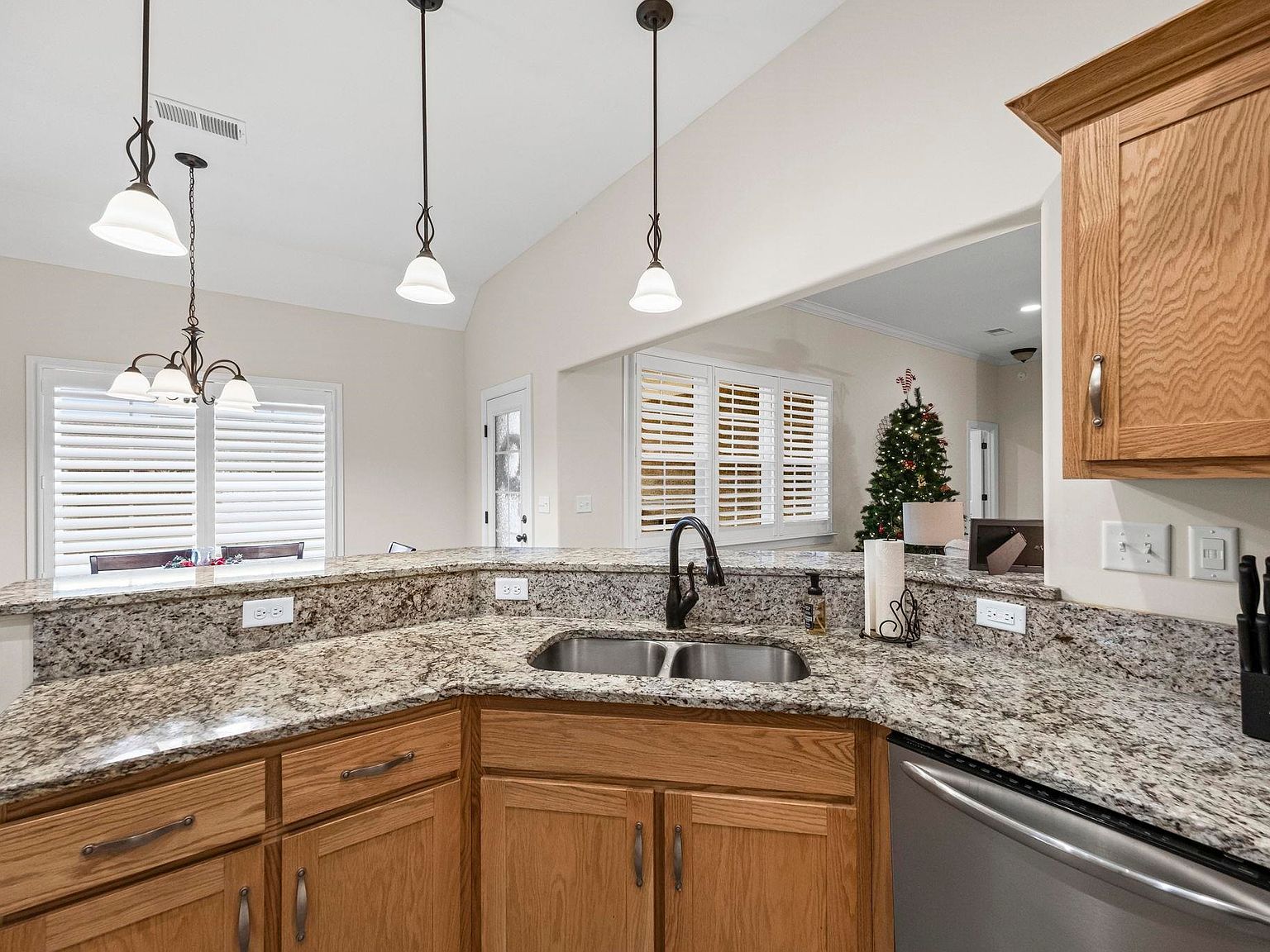 295 Cherokee Cir Oakland, TN 38060 - Thumbnail 4