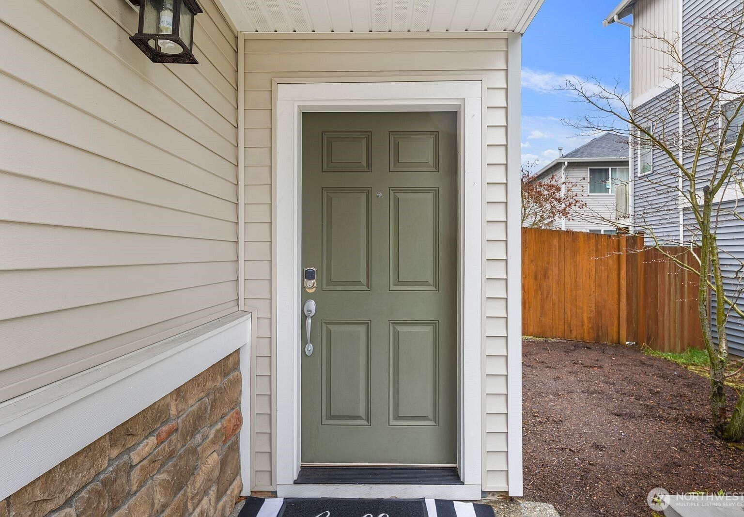 401 126th Pl SE #B Everett, WA 98208 - Thumbnail 4