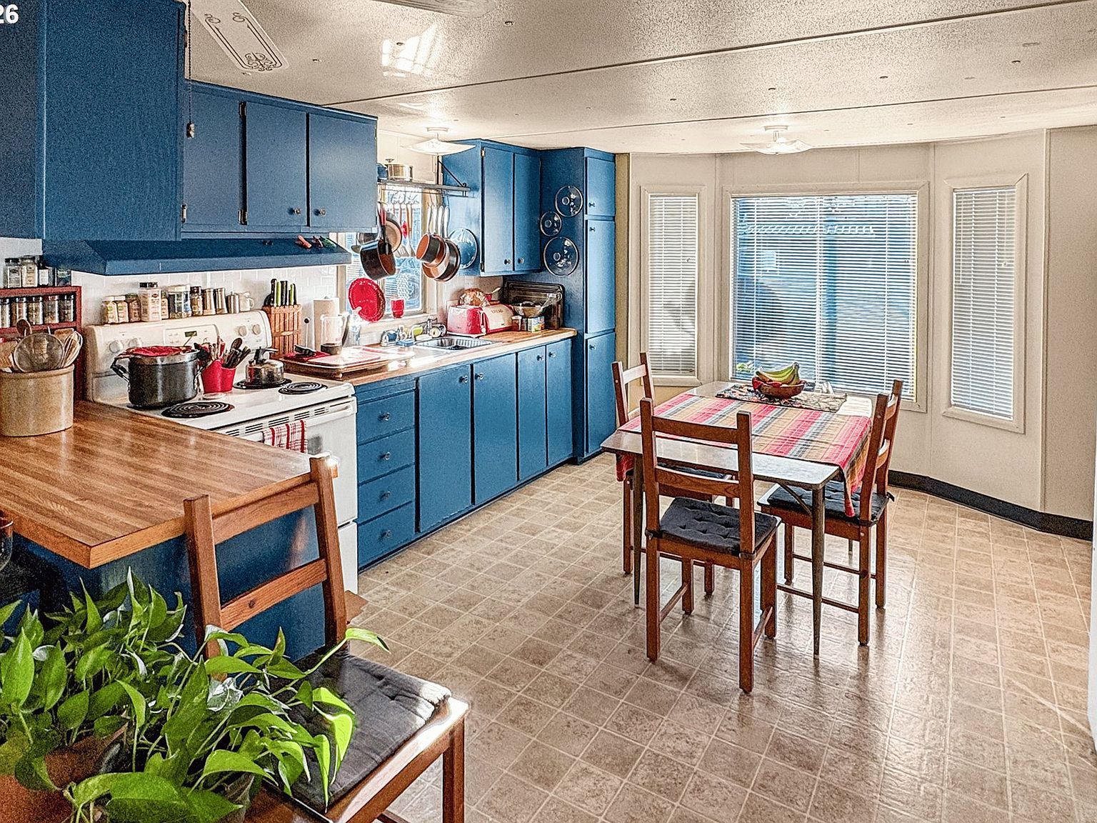 2300 SE 82nd Ave UNIT 26 Portland, OR 97216 - Thumbnail 4