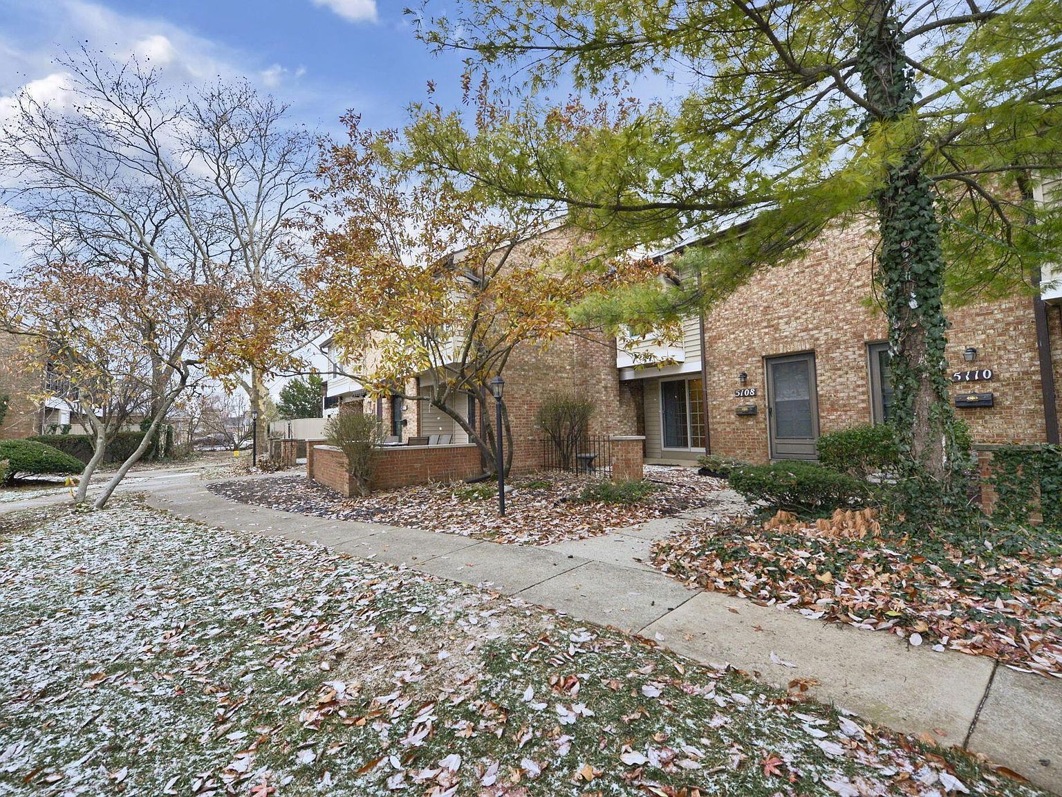 5108 Ranstead Ct Columbus, OH 43220 - Thumbnail 4