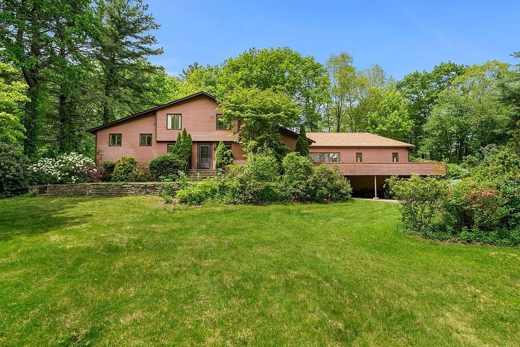 29 Pine Ridge Rd Stow, MA 01775 - Thumbnail 4
