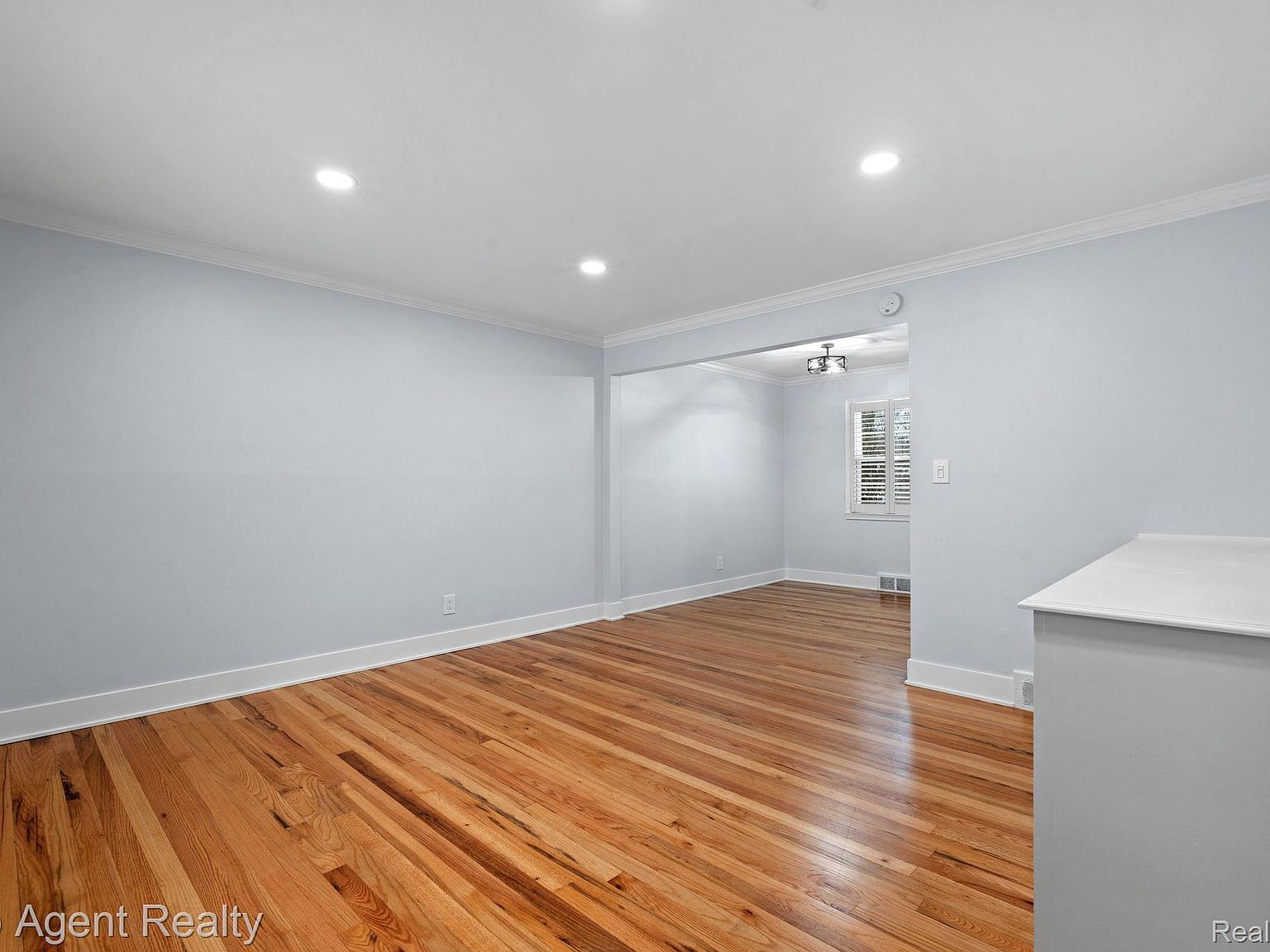 1724 Graefield Rd Birmingham, MI 48009 - Thumbnail 4