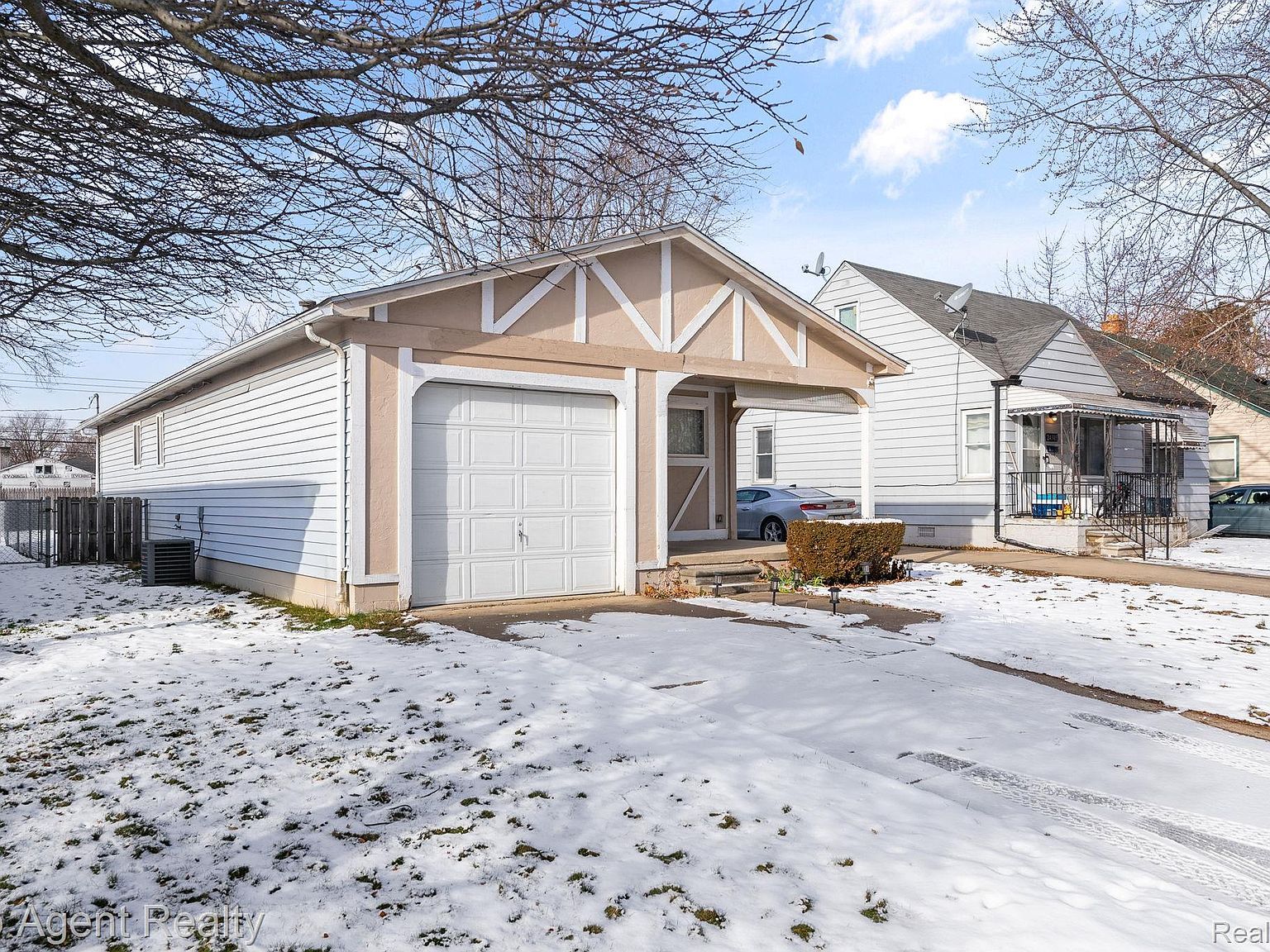 24297 Dale Ave Eastpointe, MI 48021 - Thumbnail 4