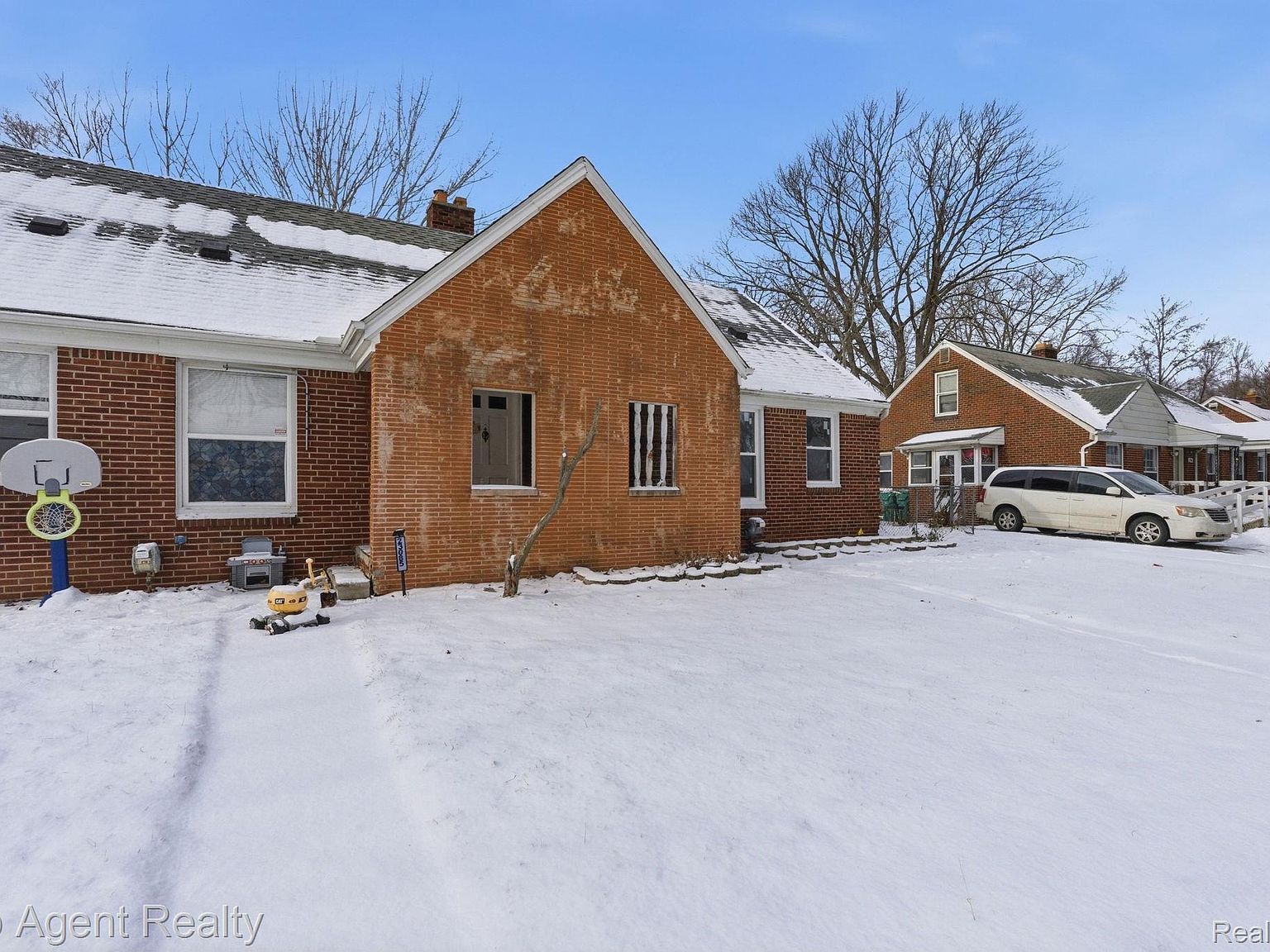 23089 Brittany Ave Eastpointe, MI 48021 - Thumbnail 4