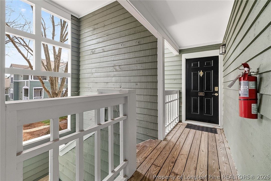 1221 Westview Ln APT 301 Raleigh, NC 27605 - Thumbnail 4