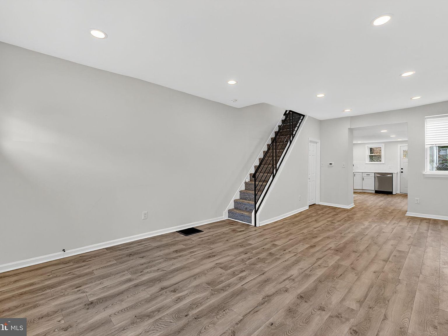 3063 Tulip St Philadelphia, PA 19134 - Thumbnail 4