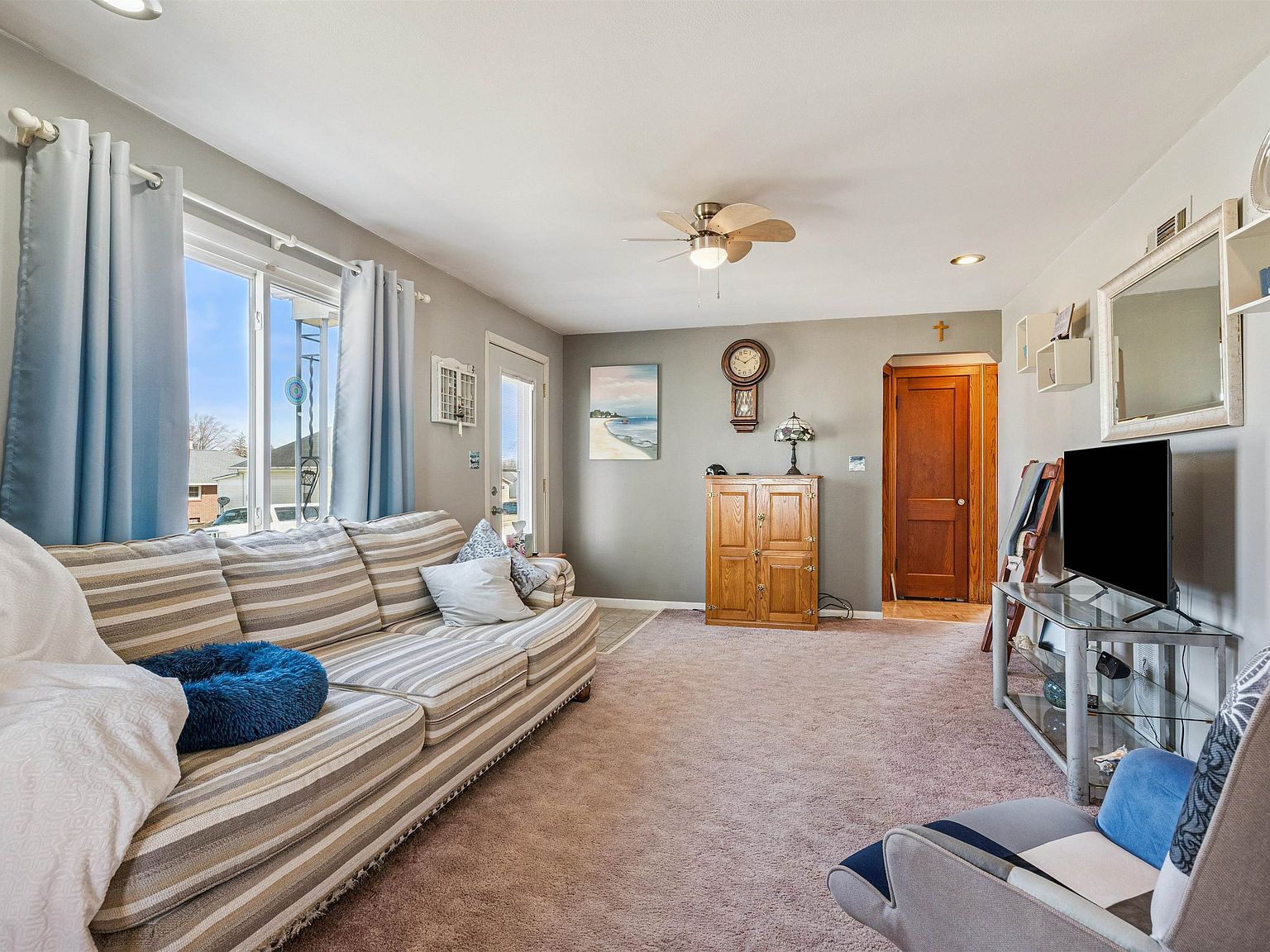 607 5th Ave SW Cascade, IA 52033 - Thumbnail 4