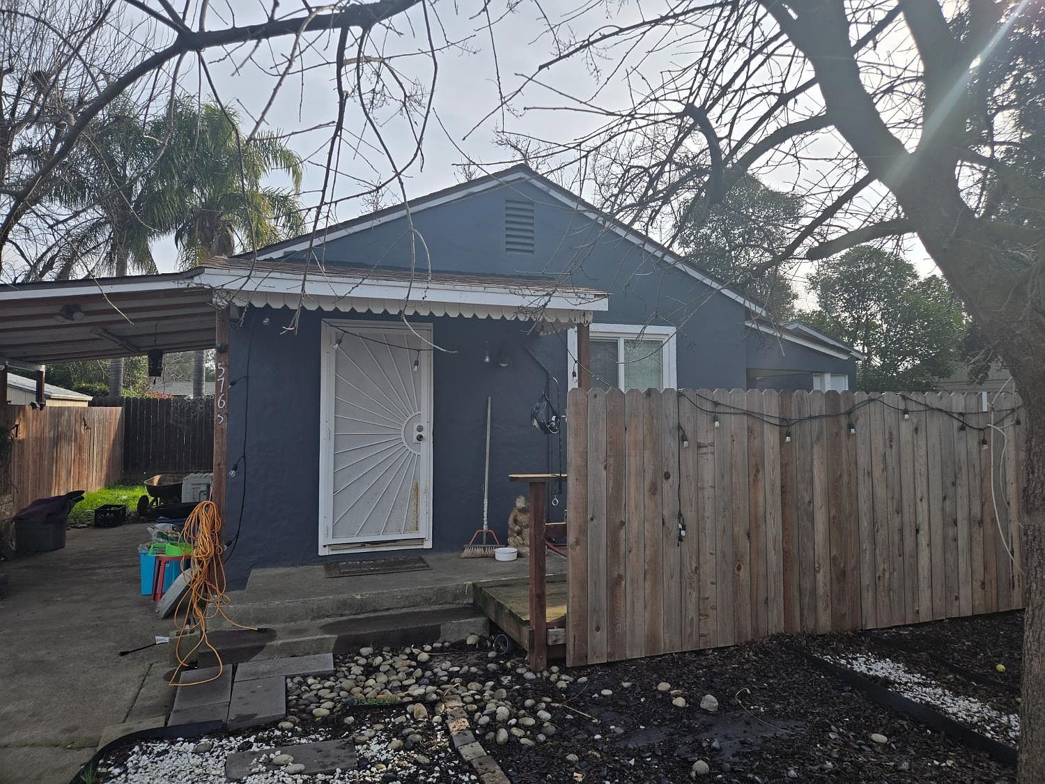 5765 Nina Way Sacramento, CA 95824 - Thumbnail 4