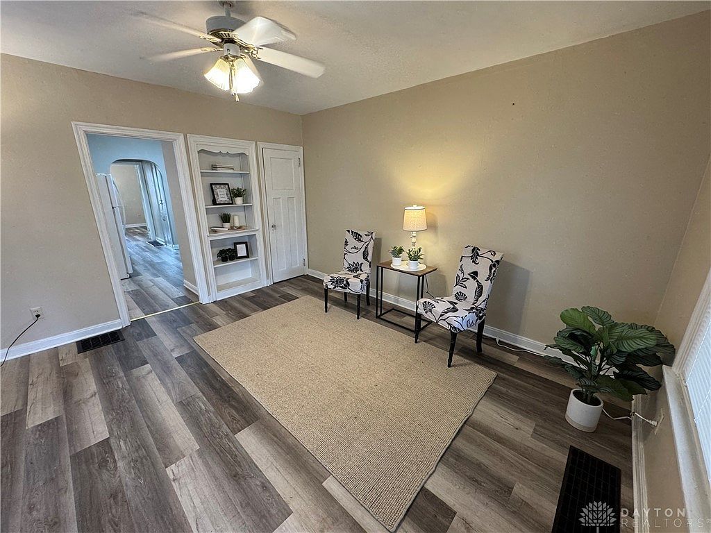 716 W Fairview Ave Dayton, OH 45406 - Thumbnail 4