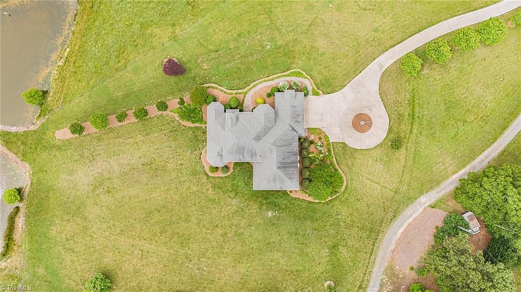 2250 Bethel Church Rd Pleasant Garden, NC 27313 - Thumbnail 4