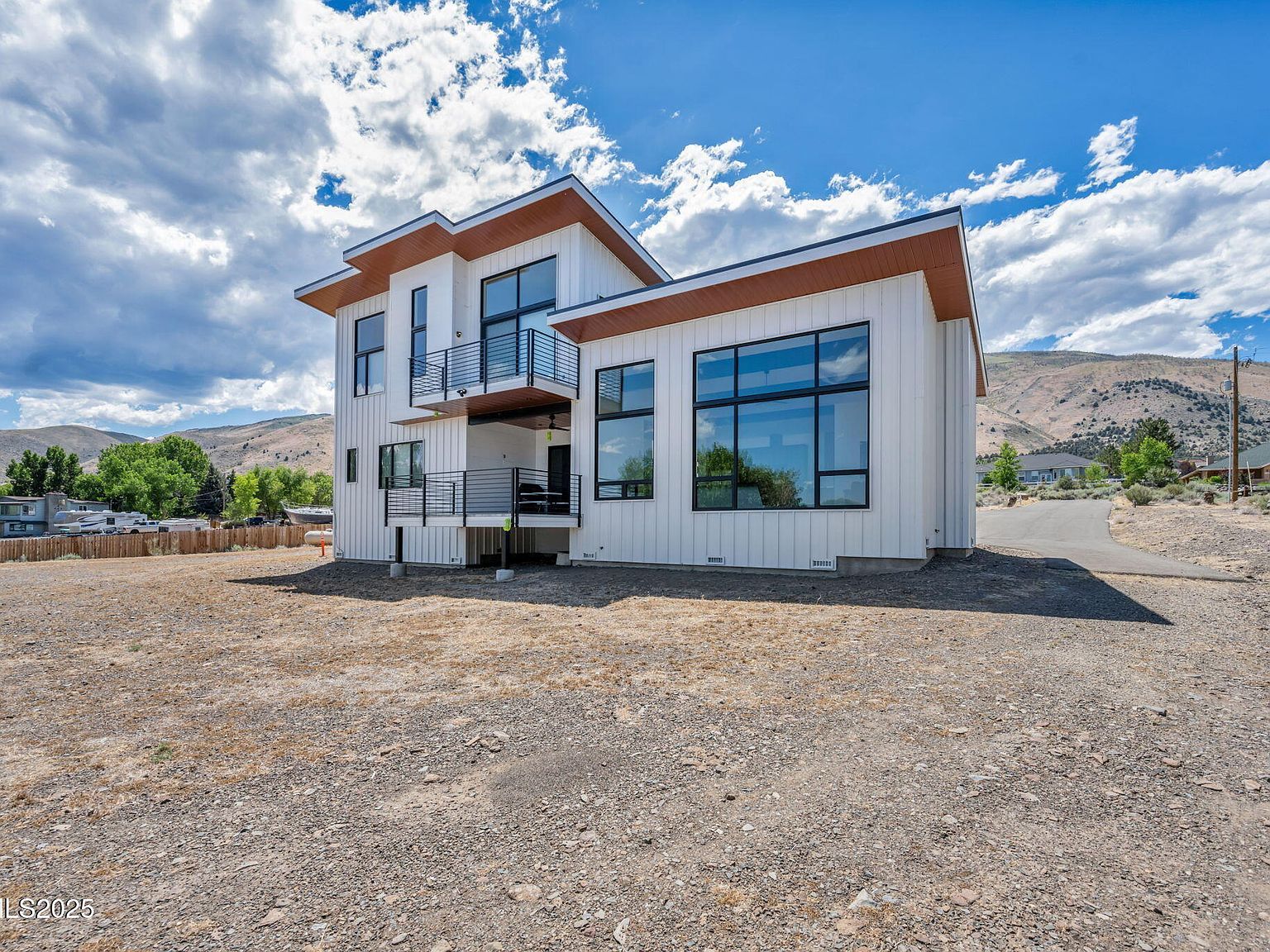 1971 Comstock Dr Gardnerville, NV 89410 - Thumbnail 4