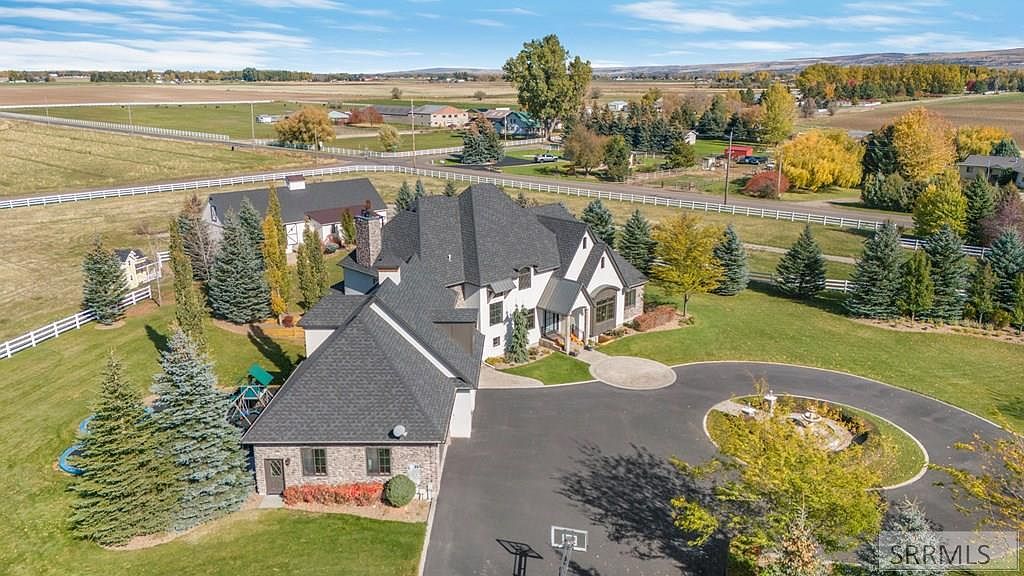 1098 E 1485 N Shelley, ID 83274 - Thumbnail 4