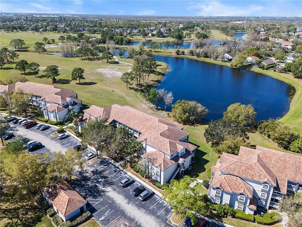 13929 Fairway Island Dr APT 825 Orlando, FL 32837 - Thumbnail 4