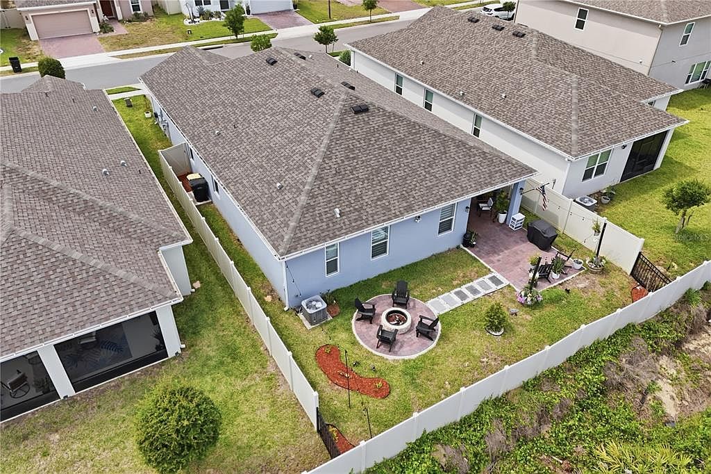 710 Campo Ln Davenport, FL 33837 - Thumbnail 4