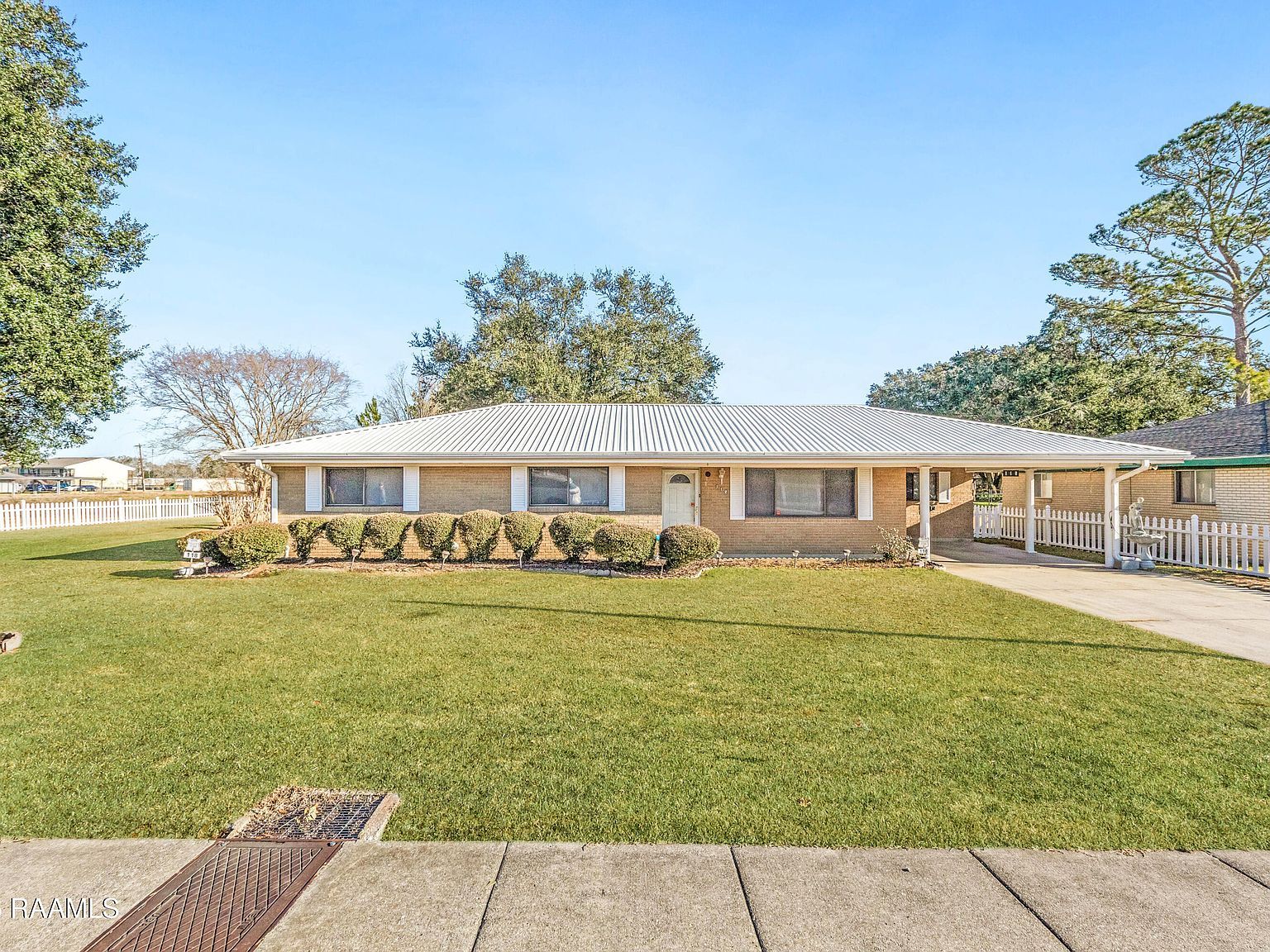 118 Cypress Island Rd Saint Martinville, LA 70582 - Thumbnail 4