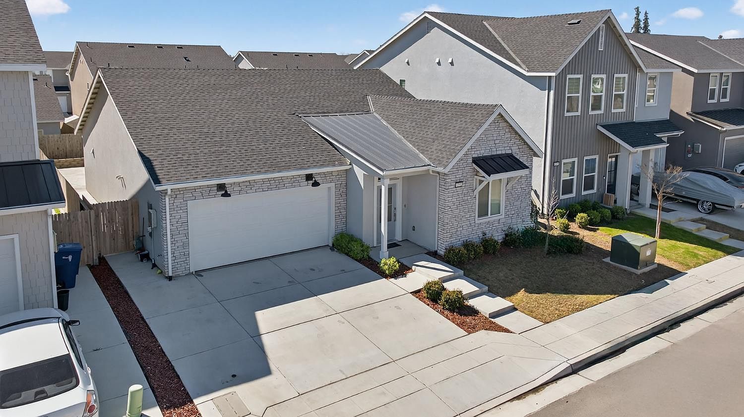 6591 E Liberty Ave Fresno, CA 93727 - Thumbnail 4