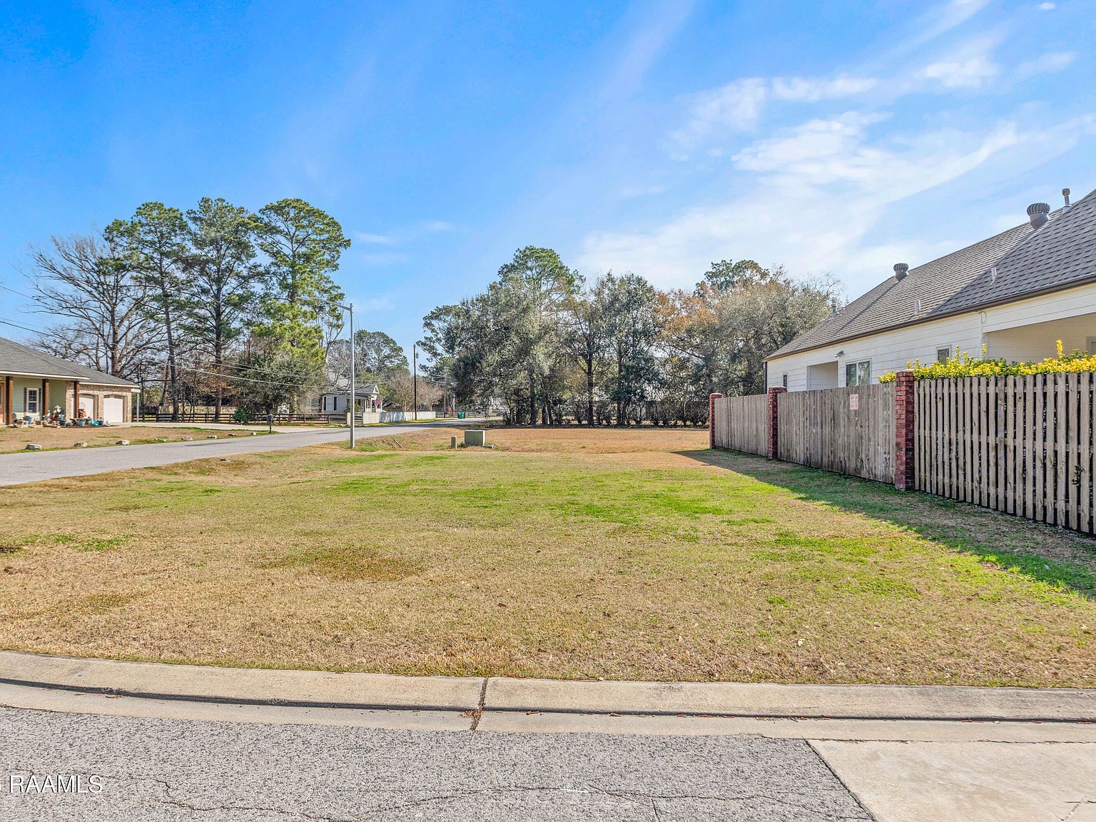 101 Floridian Ln Lafayette, LA 70506 - Thumbnail 4